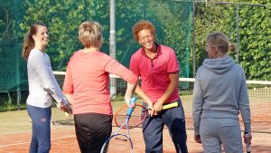 Najaarstennisles TC Zwaagwesteinde 2018 Tennisschool Lucardie
